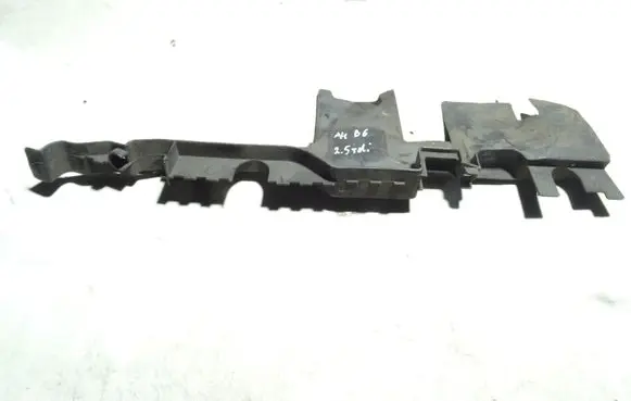 Audi A4 S4 B6 8E 8H Intercooler air guide/duct channel 8E0121283 8E0121283B