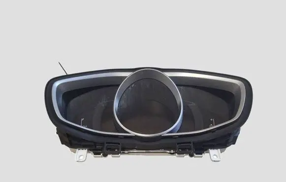 Volvo V40 Speedometer (instrument cluster) 31453158