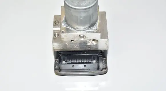 BMW 5 F10 F11 ABS Pump 6795520 34516799516