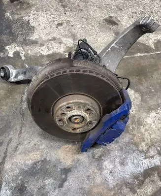 BMW 5 F10 F11 Front wheel hub spindle knuckle 
