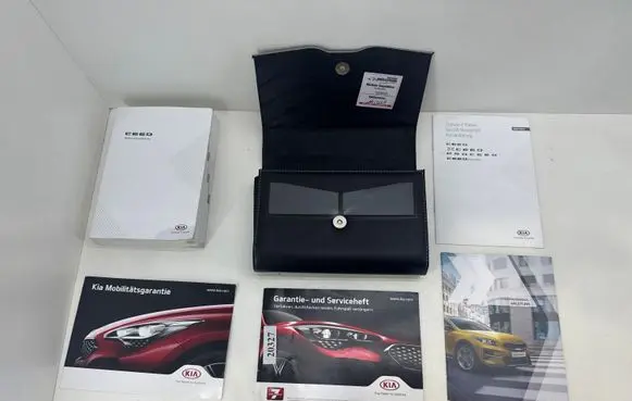 KIA Xceed Owners service history hand book
