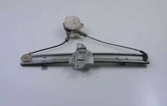 Suzuki Wagon R+ Rear door manual window regulator 