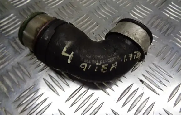 Seat Altea Turbo air intake inlet pipe/hose