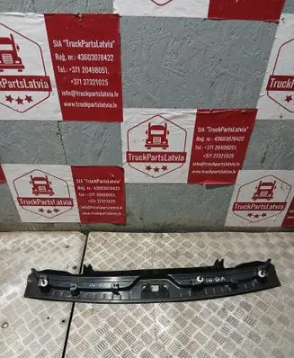 Volvo XC60 Trunk/boot sill cover protection 30740438 V15141