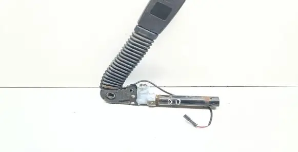 BMW 7 F01 F02 F03 F04 Front seatbelt buckle T1208Z410 G224801A