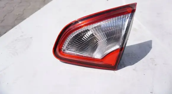 Nissan Qashqai Tailgate rear/tail lights 