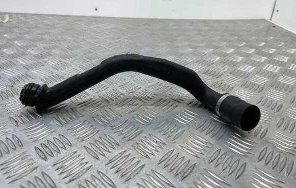 Audi A6 S6 C5 4B Breather hose/pipe 028103491G