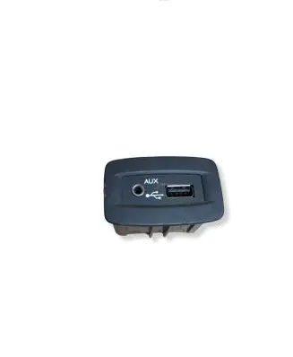Renault Scenic III - Grand scenic III AUX in-socket connector 280230006R 114504
