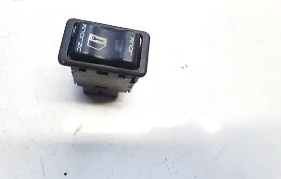 Nissan Primera Central locking switch button 