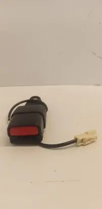 Suzuki Swift II Rear seatbelt buckle MK9