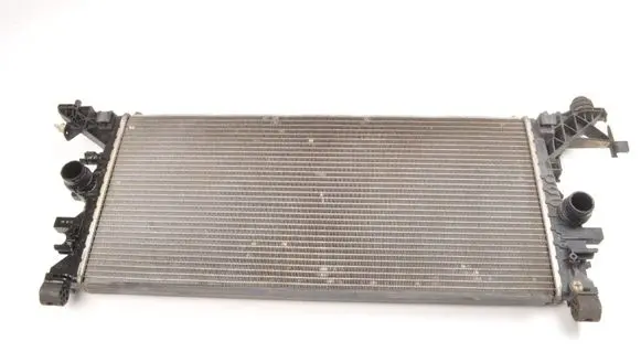 Opel Astra K Coolant radiator 39055162