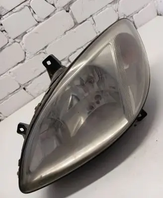Mercedes-Benz Vito Viano W639 Headlight/headlamp 24670300