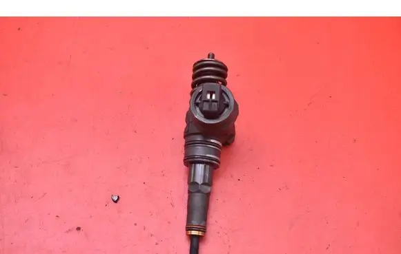 Fuel injector