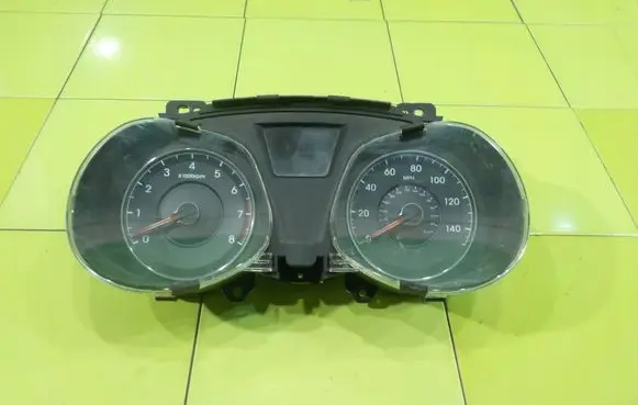 Hyundai ix20 Speedometer (instrument cluster) 940011K050