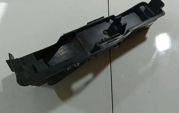 Audi A6 S6 C6 4F Other interior part 4F0011215B