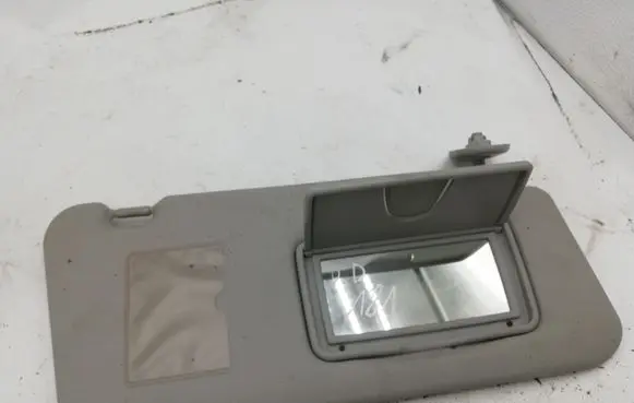 Suzuki Grand Vitara II Sun visor NOCODE