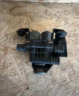 BMW X6 E71 Coolant heater control valve 