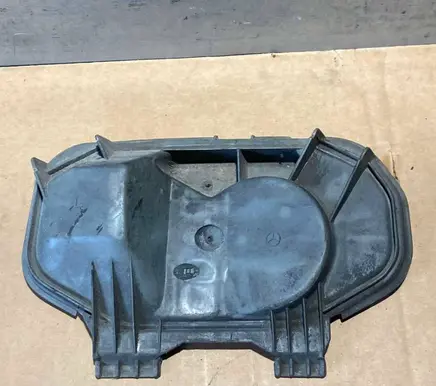 Mercedes-Benz 190 W201 Headlight/headlamp dust cover 