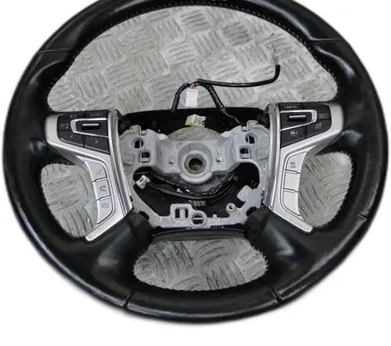 Mitsubishi Outlander Steering wheel