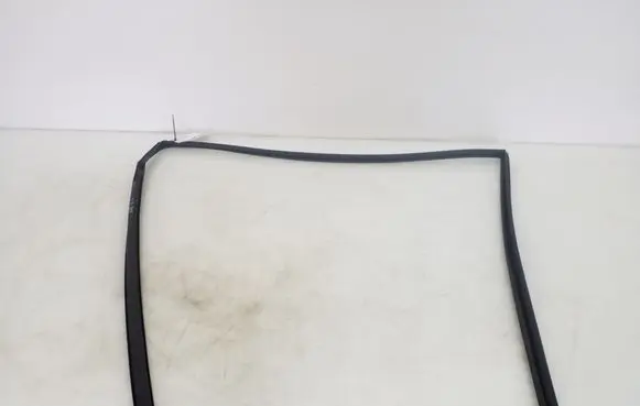 Toyota Corolla Verso AR10 Other rear door trim element 681520F010