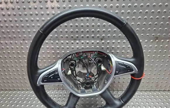 Dacia Duster II Steering wheel S26279965 484005258R