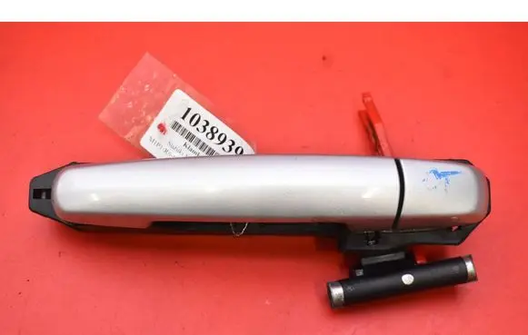 Suzuki SX4 Rear door exterior handle 