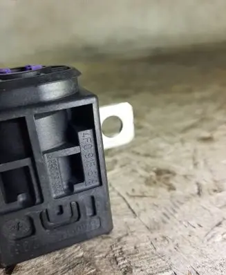 Audi A6 S6 C6 4F Positive cable (battery) 4F0915519 042992