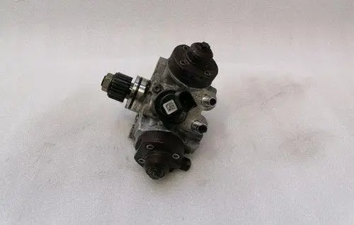 Porsche Macan (95B) Mechanical fuel pump 059130755CB