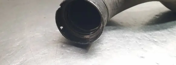 Mercedes-Benz E W212 Intercooler hose/pipe 2045283282