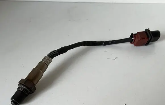 Audi A5 8T 8F Lambda probe sensor 070906262 785301 0281004072