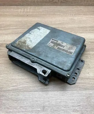 Peugeot 406 Engine control unit/module ECU 9624518380 0261204063
