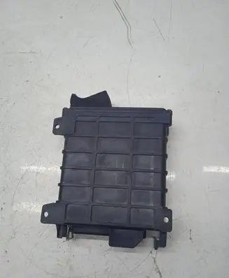 Volkswagen Golf III Engine control unit/module 028080104