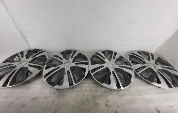 KIA Ceed R16 wheel hub/cap/trim 