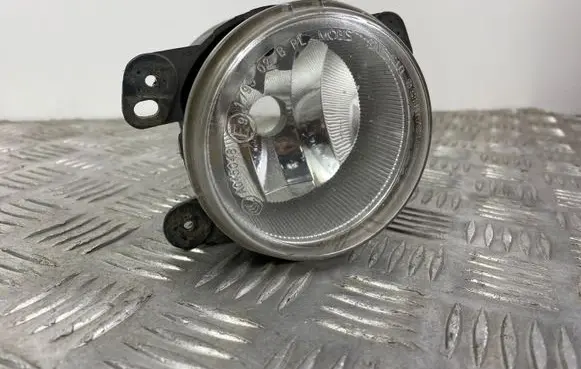 Jeep Grand Cherokee (WK) Front fog light