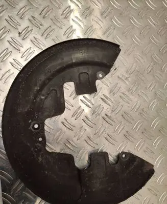Volvo XC60 Front brake disc dust cover plate 