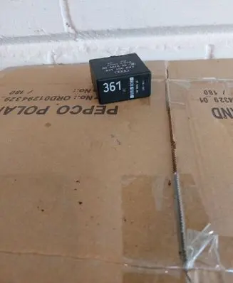 Audi A8 S8 D2 4D Other relay 4A0907440 05020500