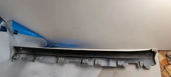 Mercedes-Benz GLE W167 Sill A1676982301