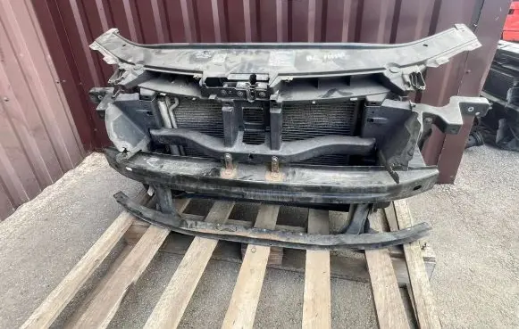 Volkswagen PASSAT B6 Radiator support slam panel 1K0121207BC 3C0010409J