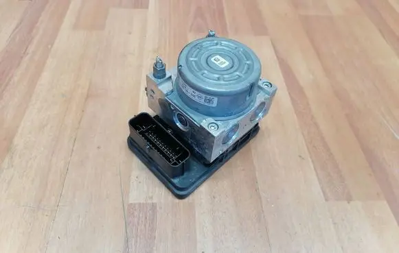 Renault Espace V (RFC) ABS Pump 476607355R 10022010264 10091514803
