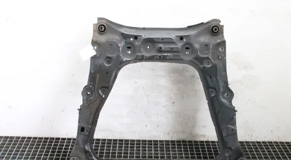 Nissan Juke I F15 Front subframe