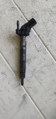 Mercedes-Benz ML W164 Fuel injector