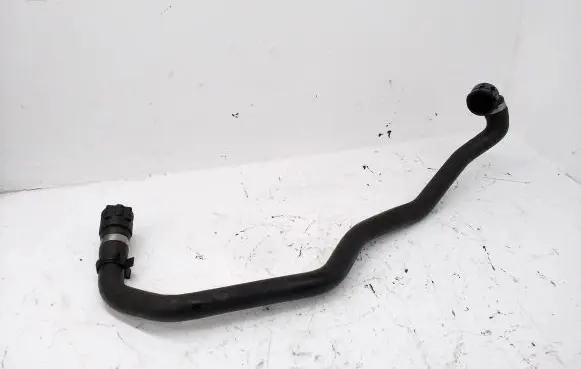 BMW 7 E65 E66 Engine coolant pipe/hose 8379979