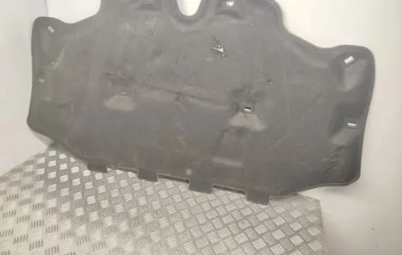 Volvo V60 Engine bonnet/hood sound/heat insulation 