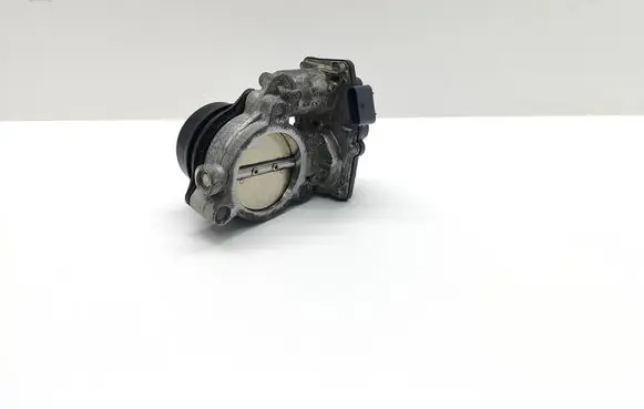 BMW 7 G11 G12 Throttle valve 7619008 761900803 13547619008
