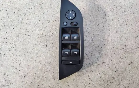 BMW X1 E84 Electric window control switch 9216049AOP0943 9216049