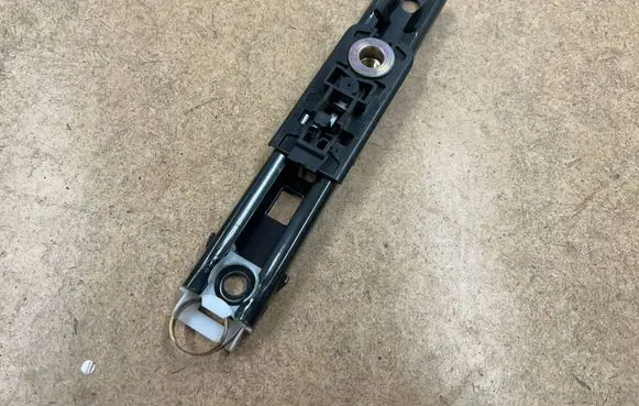 BMW 3 E46 Seat belt height adjuster 72118207957 8207957