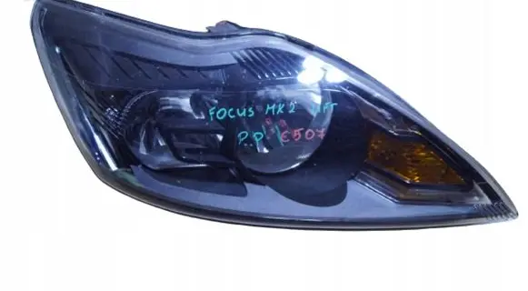 Ford Focus Headlight/headlamp