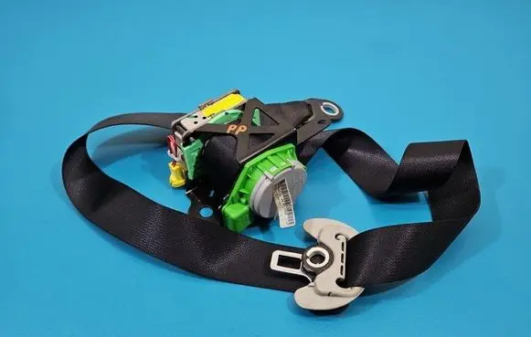 Toyota Corolla E140 E150 Front seatbelt 7321002320 IMPRK1534003