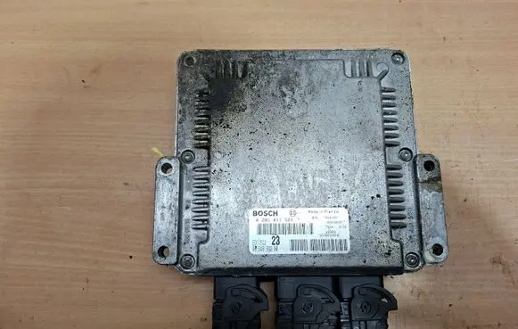 Citroen Xsara Picasso Engine control unit/module 0281011521 9654693280