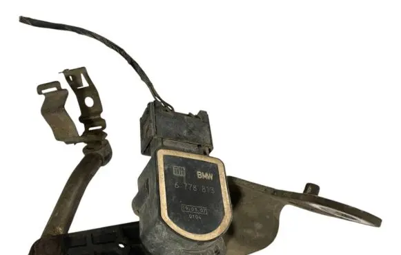 BMW 1 E81 E87 Headlight/headlamp level sensor 6778813 6763733 37146763733